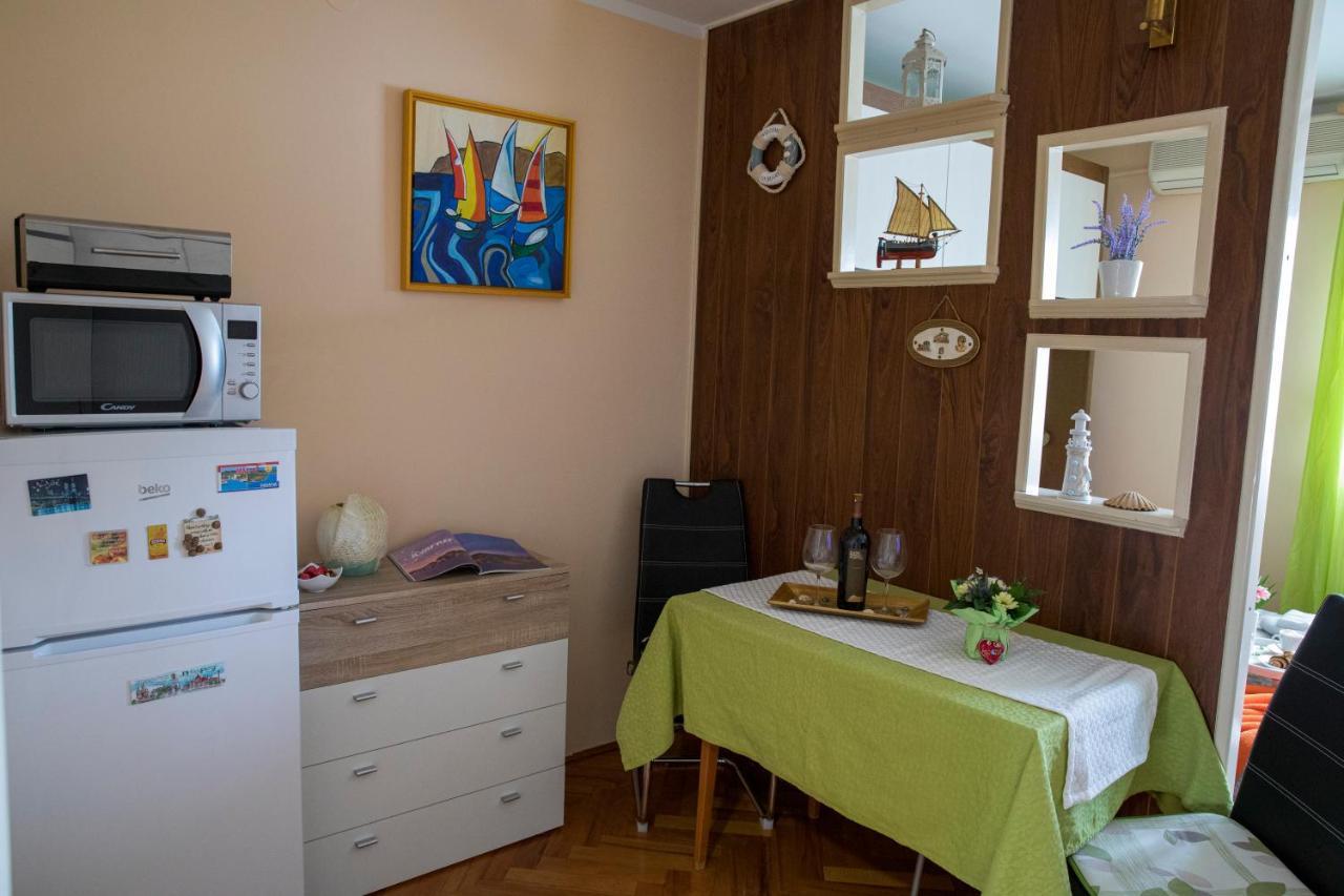 Studio Apartman Meli Риека Экстерьер фото